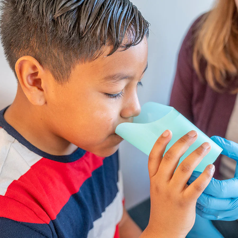 TalkTools Cut-Out Cup Green (8 oz/235 ml)